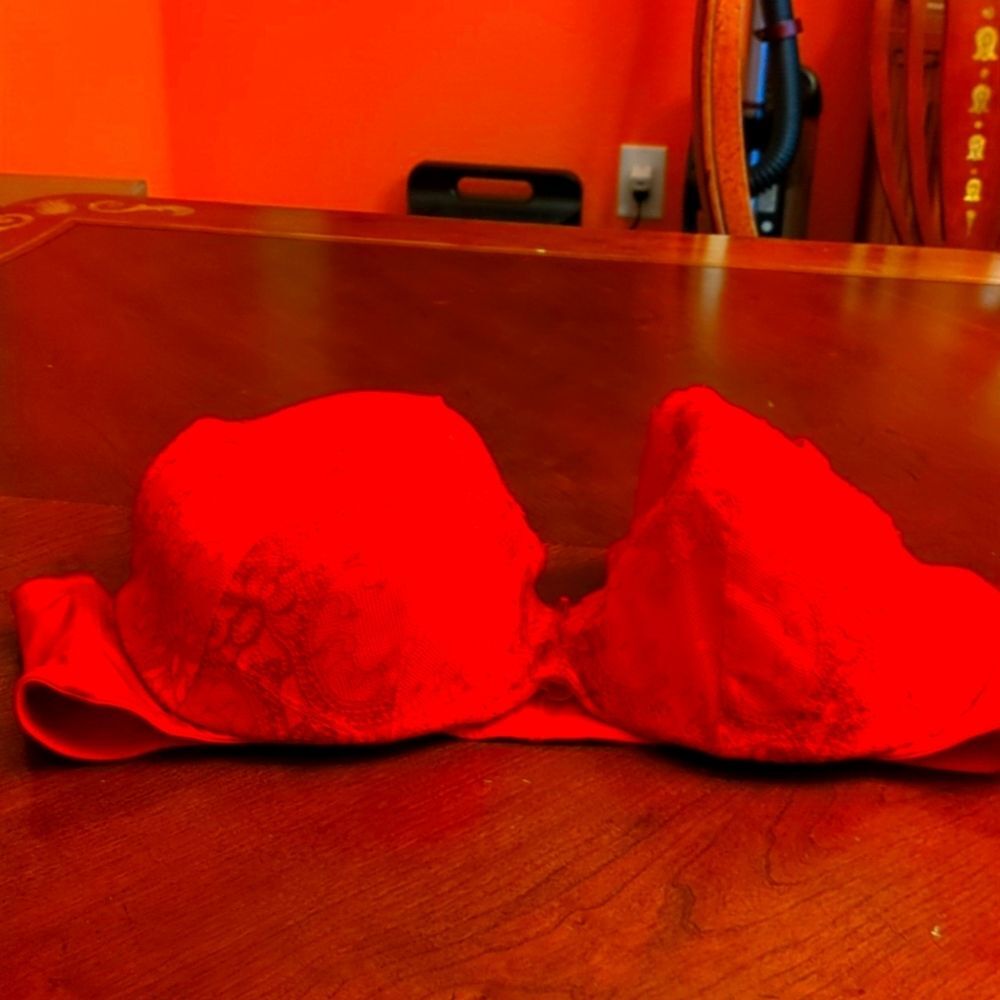 Cacique Bra Size 42DD